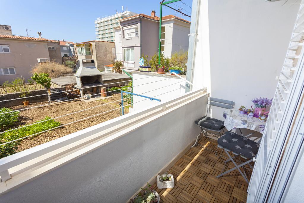 Apartmani Marina Макарска Экстерьер фото