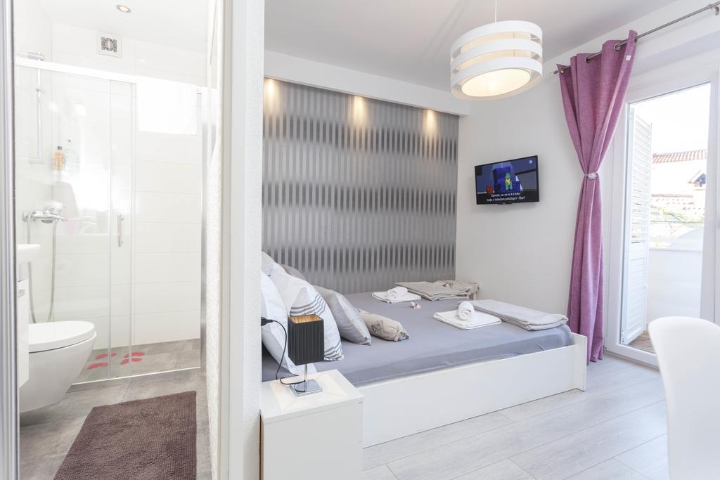Apartmani Marina Макарска Экстерьер фото
