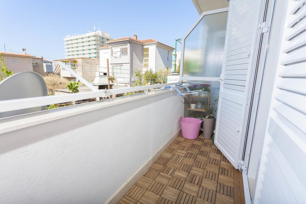 Apartmani Marina Макарска Экстерьер фото
