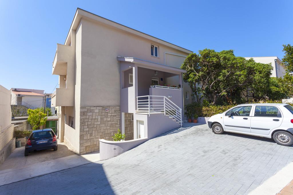 Apartmani Marina Макарска Экстерьер фото