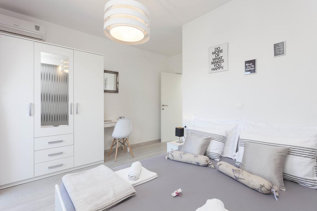 Apartmani Marina Макарска Экстерьер фото